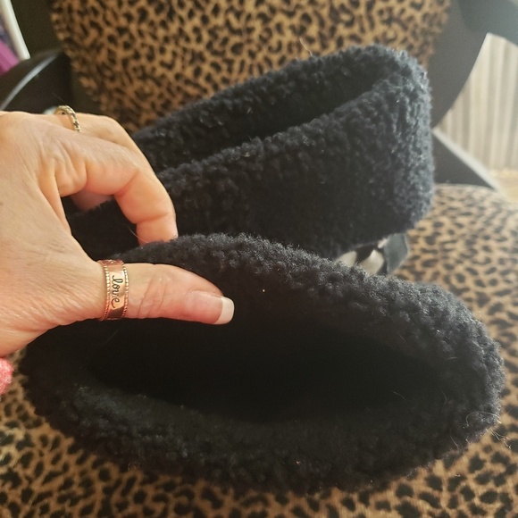 COACH, boots, silver & /black, suede, size 7.5 - Picture 4 of 5